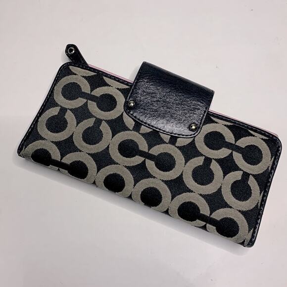 Coach Signature C Snap Close Long Black Ivory Logo Wallet with Lilac Interior - Picture 7 of 7